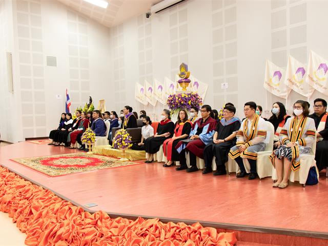 คณะศิลปศาสตร์จัดพิธีไหว้ครู “กราบคุรุปูจา ครูบาอาจารย์เจ้า” ประจำปีการศึกษา ๒๕๖๓