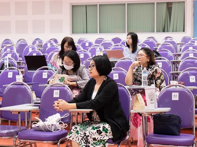 คณะศิลปศาสตร์จัดโครงการปฐมนิเทศอาจารย์ใหม่และอบรมกรอบมาตรฐานวิชาชีพ UP-PSF ระดับที่ 1 กิจกรรมที่  1  การพัฒนาอาจารย์ตามกรอบมาตรฐาน UP-PSF