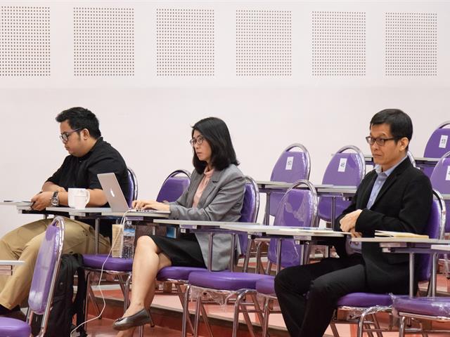 คณะศิลปศาสตร์จัดโครงการปฐมนิเทศอาจารย์ใหม่และอบรมกรอบมาตรฐานวิชาชีพ UP-PSF ระดับที่ 1 กิจกรรมที่  1  การพัฒนาอาจารย์ตามกรอบมาตรฐาน UP-PSF