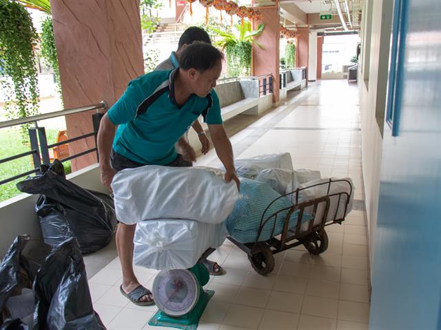 คณะศิลปศาสตร์ดำเนินกิจกรรม Green Office