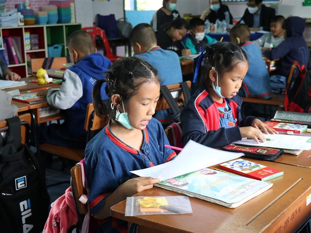 คณะศิลปศาสตร์ ลงพื้นที่เพื่อติดตามความก้าวหน้าโครงการ นิทานชุมชนเพื่อพัฒนาการอ่านได้ เขียนได้ คิดเป็น และเสริมสร้างจินตนาการ
