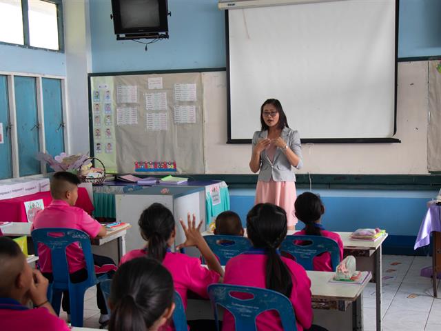 คณะศิลปศาสตร์ ลงพื้นที่เพื่อติดตามความก้าวหน้าโครงการ นิทานชุมชนเพื่อพัฒนาการอ่านได้ เขียนได้ คิดเป็น และเสริมสร้างจินตนาการ