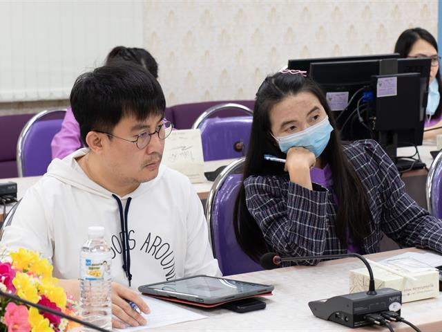 คณะศิลปศาสตร์ รับฟังข้อมูลและแลกเปลี่ยนเรียนรู้ในโครงการงานพัสดุสัญจร 2564