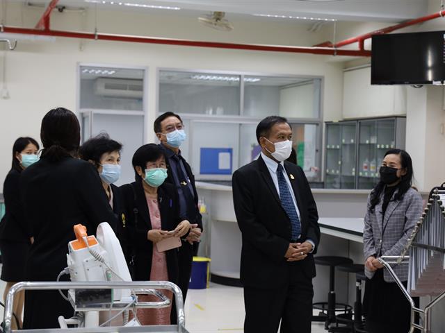  ให้การต้อนรับคณะผู้บริหารจากมหาวิทยาลัยราชภัฏลำปาง จังหวัดลำปาง ศึกษาดูงานเกี่ยวกับหลักสูตรพยาบาลศาสตรบัณฑิต