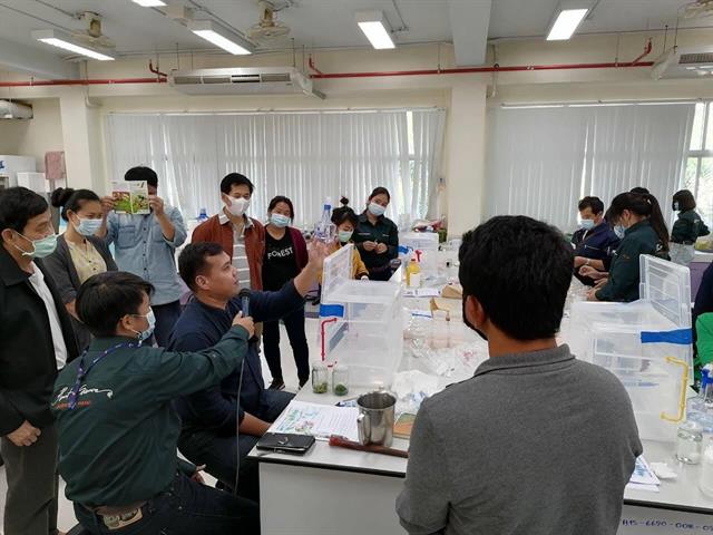 คณะเกษตรศาสตร์ฯ จัดโครงการบริการวิชาการหัวข้อเรื่อง “การเพาะเลี้ยงเนื้อเยื่อไม้ดอกไม้ประดั