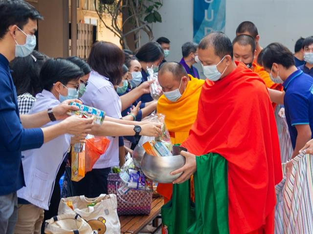 ทำบุญปีใหม่ตรุษจีน64 AHS UP 1