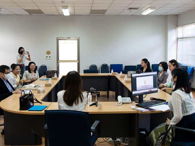 คณะศิลปศาสตร์เข้าศึกษาดูงานและแลกเปลี่ยนเรียนรู้การเรียนการสอนรายวิชาภาษาอังกฤษ หมวดวิชาศึกษาทั่วไป