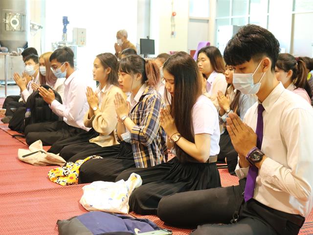 คณะเกษตรศาสตร์ฯ จัดโครงการทำบุญตักบาตรและประชุมบุคลากรคณะเกษตรศาสตร์