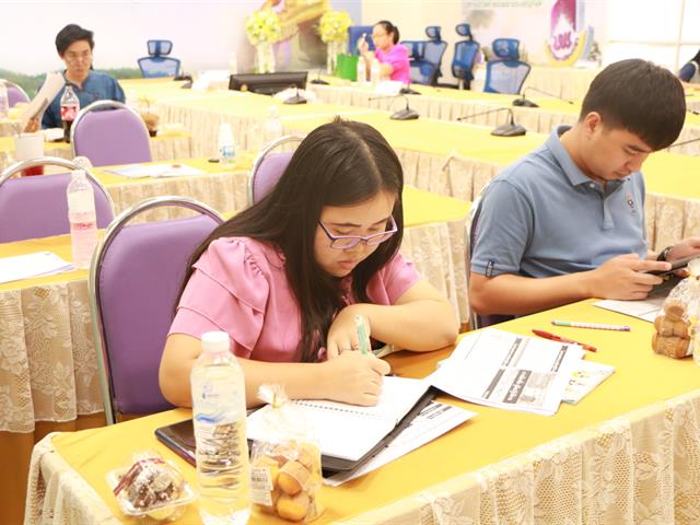 คณะสาธารณสุขศาสตร์ จัดโครงการอบรมบ่มเพาะงานประจำสู่งานวิจัย R2R (ผ่านระบบออนไลน์) 
