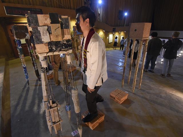 คณะสถาปัตยกรรมศาสตร์และศิลปกรรมศาสตร์  มหาวิทยาลัยพะเยา  KARMA SILP ART THESIS Exhibition 2021 