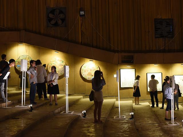 คณะสถาปัตยกรรมศาสตร์และศิลปกรรมศาสตร์  มหาวิทยาลัยพะเยา  KARMA SILP ART THESIS Exhibition 2021 