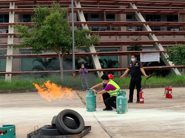 ซ้อมแผนป้องกันอัคคีภัยในสำนักงาน