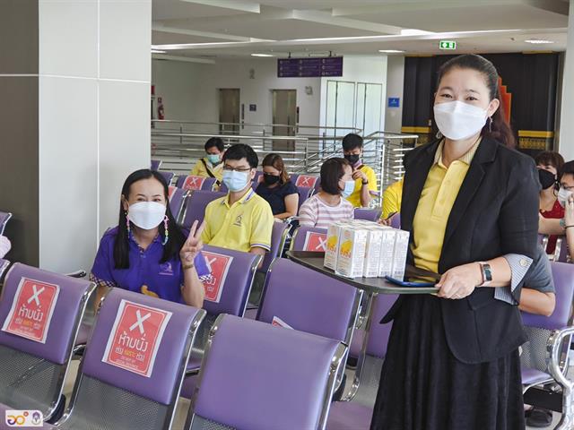 ฉีดวัคซีนโควิด