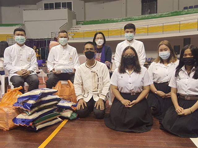 กิจกรรมตักบาตรน้องใหม่ 11 ปี มหาวิทยาลัยพะเยา