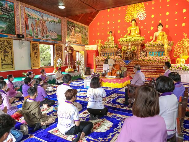 มหาวิทยาลัยพะเยา สืบสานประเพณีถวายเทียนพรรษา