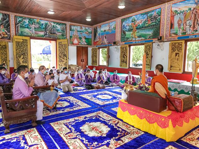 มหาวิทยาลัยพะเยา สืบสานประเพณีถวายเทียนพรรษา