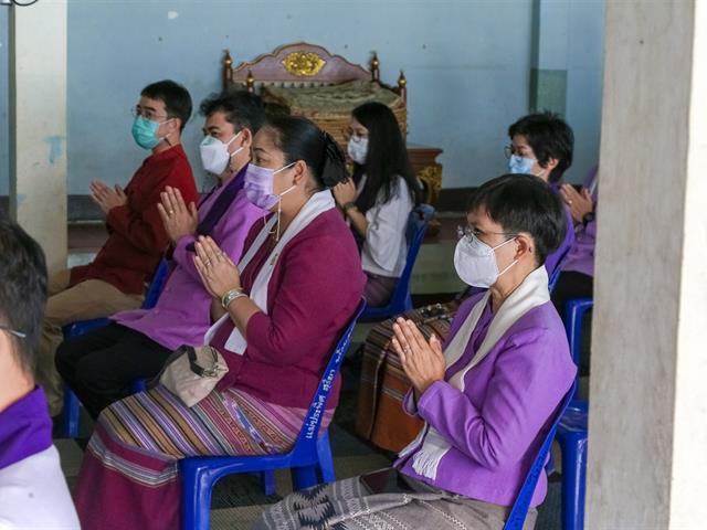 มหาวิทยาลัยพะเยา สืบสานประเพณีถวายเทียนพรรษา