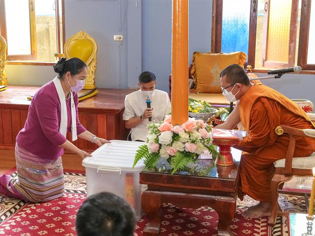 มหาวิทยาลัยพะเยา สืบสานประเพณีถวายเทียนพรรษา