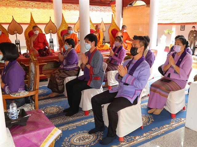 มหาวิทยาลัยพะเยา ร่วมกับ​ ชมรมรักการทำบุญ และภาคีเครือข่าย ถวายเทียนพรรษามหาบารมี ปี ๖๔