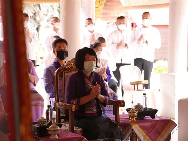 มหาวิทยาลัยพะเยา ร่วมกับ​ ชมรมรักการทำบุญ และภาคีเครือข่าย ถวายเทียนพรรษามหาบารมี ปี ๖๔