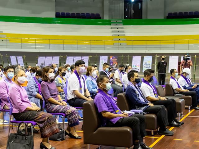 คณะศิลปศาสตร์ เข้าร่วมการประชุมแลกเปลี่ยนเรียนรู้การจัดกิจกรรมเพื่อพัฒนานิสิตนักศึกษาอย่างยั่งยืน (UP Identity Festival)