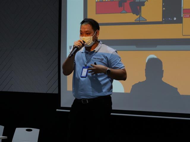 Pitching ในโครงการผลิตบัณฑิตพันธุ์ใหม่