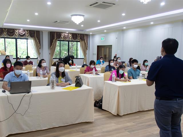 คณะศิลปศาสตร์ ดำเนินโครงการการเล่าเรื่องด้วยสื่อดิจิทัล “การพัฒนาครูผู้เรียนด้านการอ่านออกเขียนได้และทักษะในศตวรรษที่ 21”