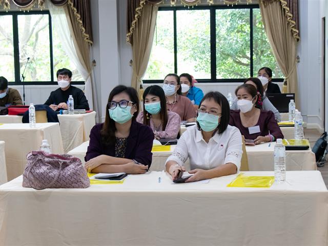 คณะศิลปศาสตร์ ดำเนินโครงการการเล่าเรื่องด้วยสื่อดิจิทัล “การพัฒนาครูผู้เรียนด้านการอ่านออกเขียนได้และทักษะในศตวรรษที่ 21”