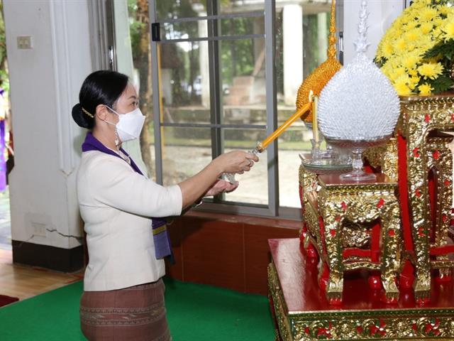  ทอดผ้าป่าสามัคคี