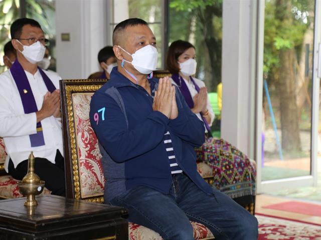  ทอดผ้าป่าสามัคคี