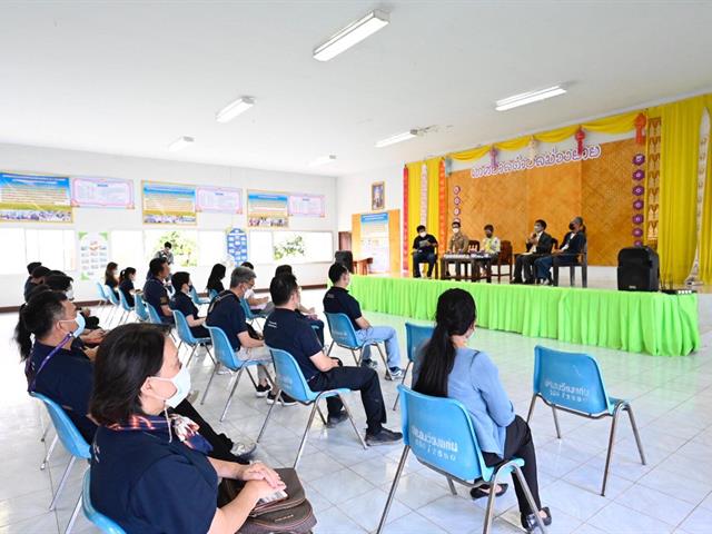 คณบดีคณะนิติศาสตร์ เข้าร่วมนำเสนอผลการศึกษาวิจัยกลุ่ม กิจกรรมศึกษาดูงาน พิธีปัจฉิมนิเทศ และพิธีปิดการศึกษาอบรมหลักสูตรอบรม “ประกาศนียบัตรสิทธิมนุษยชนสำหรับนักบริหารระดับสูง(ปสม.) รุ่นที่ 2"