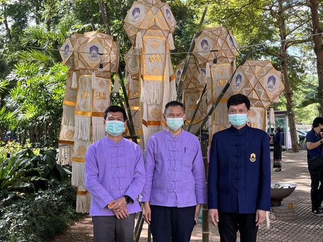 วิทยาลัยการศึกษา ร่วมกิจกรรม “ต๋ามประทีปปูจา ลอยกระทงขมาสายนที สืบสานป๋าเวณียี่เป็ง”