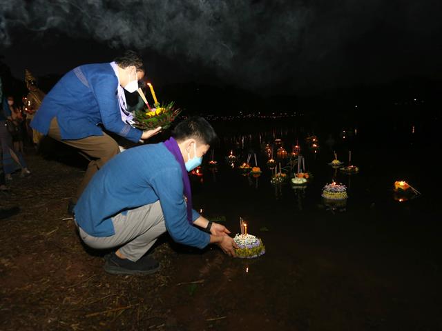คณะศิลปศาสตร์เข้าร่วมกิจกรรม “ต๋ามประทีปปูจา ลอยกระทงขมาสายนที สืบสานป๋าเวณียี่เป็ง”