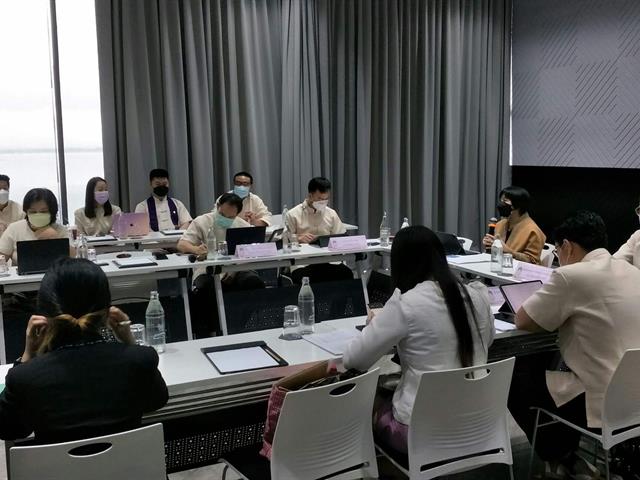 เมื่อวันที่ 26 พฤศจิกายน 2564 คณะนิติศาสตร์ มหาวิทยาลัยพะเยา  จัดกิจกรรมสัมมนายุทธศาสตร์และปรับปรุงแผนยุทธศาสตร์คณะนิติศาสตร์ ประจำปี 2565 ครั้งที่ 1 ณ โรงแรม M2 Hotel Waterside จ.พะเยา