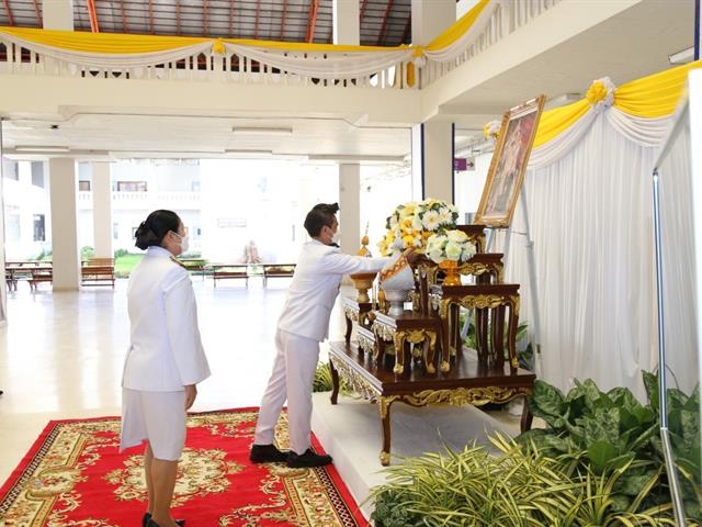 มหาวิทยาลัยพะเยา จัดกิจกรรมเนื่องในวันคล้ายวันพระบรมราชสมภพ  พระบาทสมเด็จพระมหาภูมิพลอดุลยเดชมหาราช บรมนาถบพิตร วันชาติ และวันพ่อแห่งชาติ ๕ ธันวาคม ๒๕๖๔