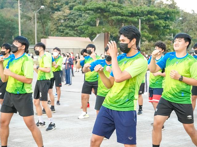 ออกกำลังกายเสริมสร้างสุขภาพ