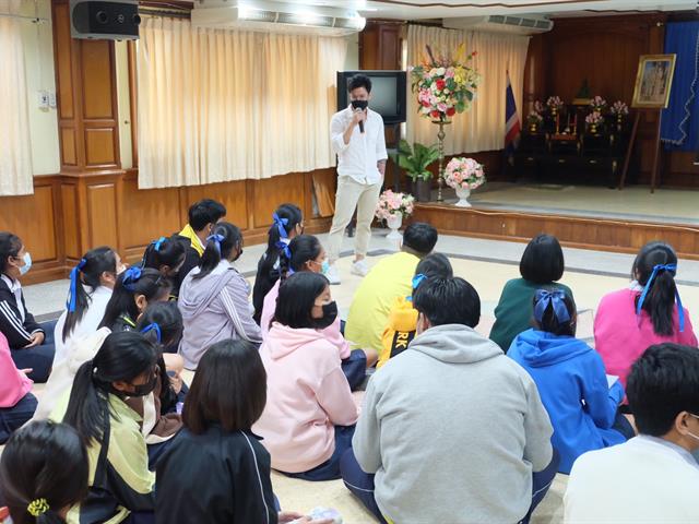 คณะวิทยาศาสตร์การแพทย์ออกแนะแนวการศึกษาต่อในระดับอุดมศึกษาให้กับโรงเรียนในพื้นที่จังหวัดสุโขทัย