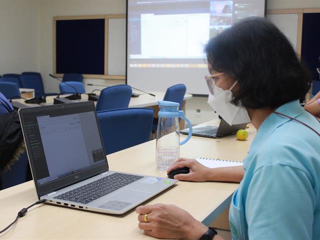 สอนการรู้สารสนเทศ