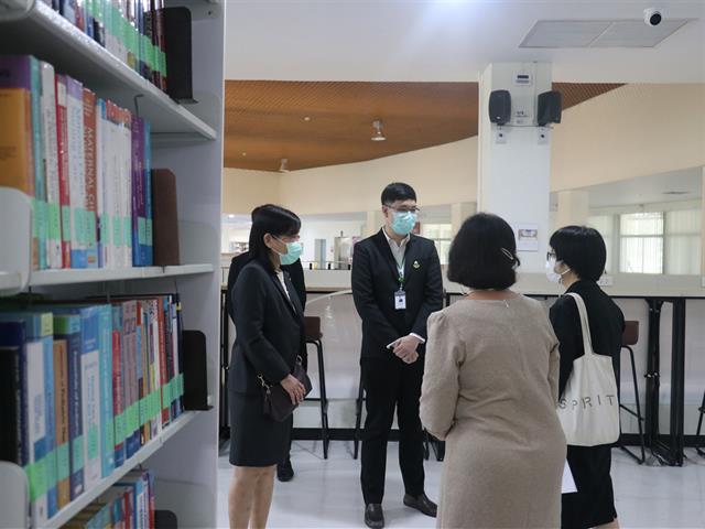 คณะผู้ตรวจประเมินตามเกณฑ์มาตรฐานการศึกษาแพทยศาสตร์