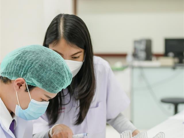 School of Pharmaceutical Sciences provides practical learning under Covid-19 