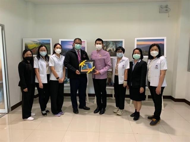คณบดีคณะสาธารณสุขศาสตร์ จัดโครงการวิจัยถอดบทเรียนการบริหารจัดการสถานการณ์ฉุกเฉินด้านสาธารณสุขในการรับมือโรค COVID-19 ของจังหวัดต่างๆ ในประเทศที่จ.น่าน