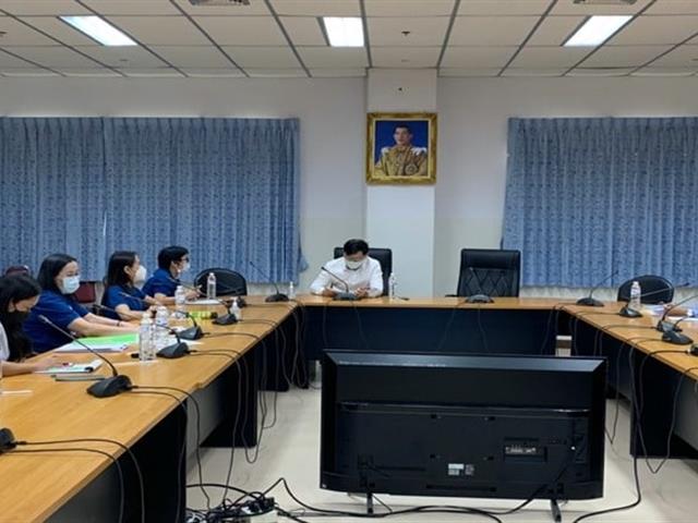 คณบดีคณะสาธารณสุขศาสตร์ จัดโครงการวิจัยถอดบทเรียนการบริหารจัดการสถานการณ์ฉุกเฉินด้านสาธารณสุขในการรับมือโรค COVID-19 ของจังหวัดต่างๆ ในประเทศที่จ.น่าน