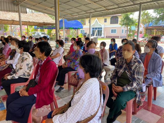 วิทยากรบริการวิชาการโครงการบริโภคปลอดภัยโดยใช้สมุนไพรพื้นบ้านเพื่อสูงอายุและสมุนไพรพื้นบ้านช่วยต้าน covid 19