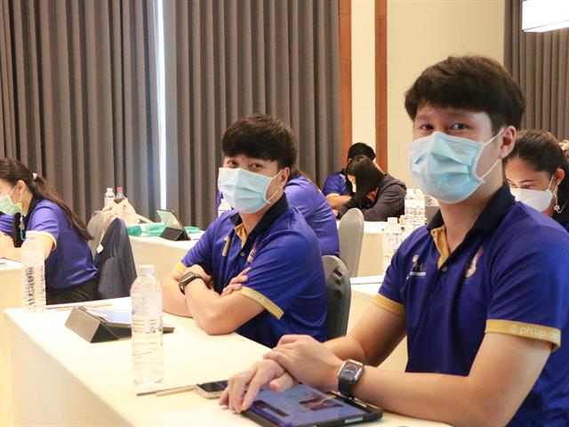 เมื่อวันที่ 7-8 มีนาคม พ.ศ. 2565 คณะสาธารณสุขศาสตร์ จัดกิจกรรมพัฒนาศักยภาพพนักงานสายสนันสนุน คณะสาธารณสุขศาสตร์  “การนำเสนอคู่มือปฏิบัติงาน” ณ ไชยณารายณ์ ริเวอร์ไซต์ อ.เมือง จ.เชียงราย