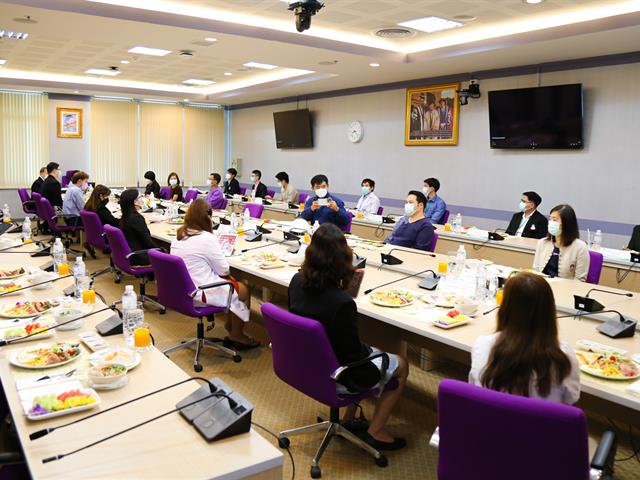 คณะแพทยศาสตร์ และโรงพยาบาลมหาวิทยาลัยพะเยา มุ่งพัฒนาแผนด้านการศึกษา  สร้างจุดเด่นให้บริการทางการแพทย์ นำเสนอผ่านกิจกรรมสภากาแฟสัญจร