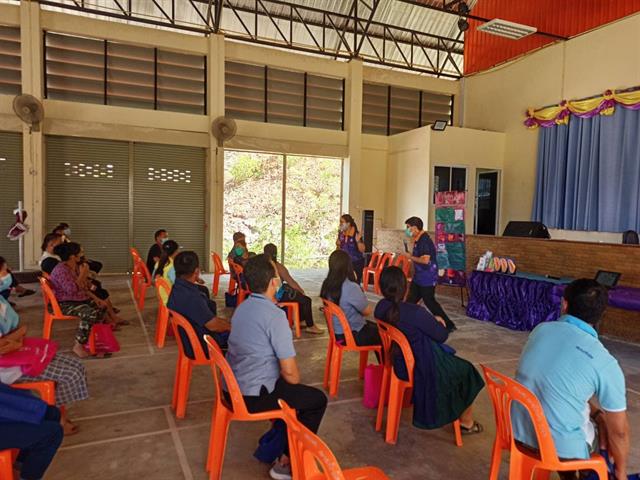 คณะสาธารณสุขศาสตร์ ได้ดำเนินโครงการวิจัย ภายใต้งบประมาณรายได้ คณะแพทยศาสตร์ ปีงบประมาณ 2565 และโครงการบริการวิชาการและวิจัยเพื่อความเป็นเลิศ (Unit of Excellence) ด้านการส่งเสริมสุขภาพและคุณภาพชีวิต ณ หอประชุมองค์การบริหารส่วนตำบล ตำบลผาช้างน้อย อำเภอปง จังหวัดพะเยา