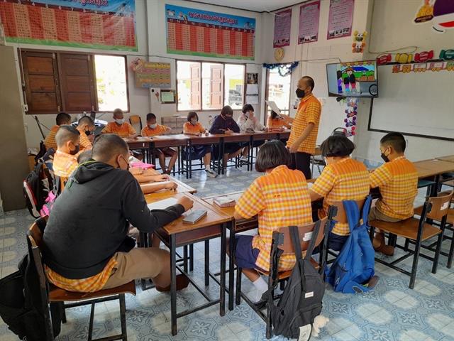 คณะศิลปศาสตร์ ดำเนินโครงการพัฒนาคุณภาพการศึกษาและการพัฒนาท้องถิ่น โดยมีสถาบันอุดมศึกษาเป็นพี่เลี้ยง ประจำปีการศึกษา 2564