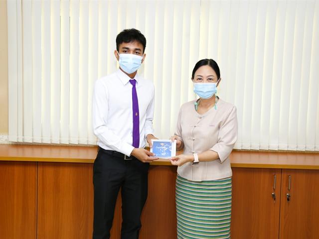 นิสิตทุนพระราชทาฯ