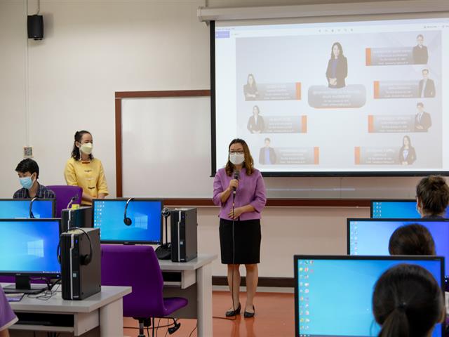 คณะศิลปศาสตร์ ให้การต้อนรับคณะครูและนักเรียน โรงเรียนจักรคำคณาทร จังหวัดลำพูน