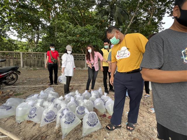ม.พะเยา จัดกิจกรรม CSR ปล่อยสัตว์ทะเล  ‘From the mountains to the sea’ ศูนย์วิจัยและพัฒนาการเพาะเลี้ยงสัตว์น้ำชายฝั่งระยอง